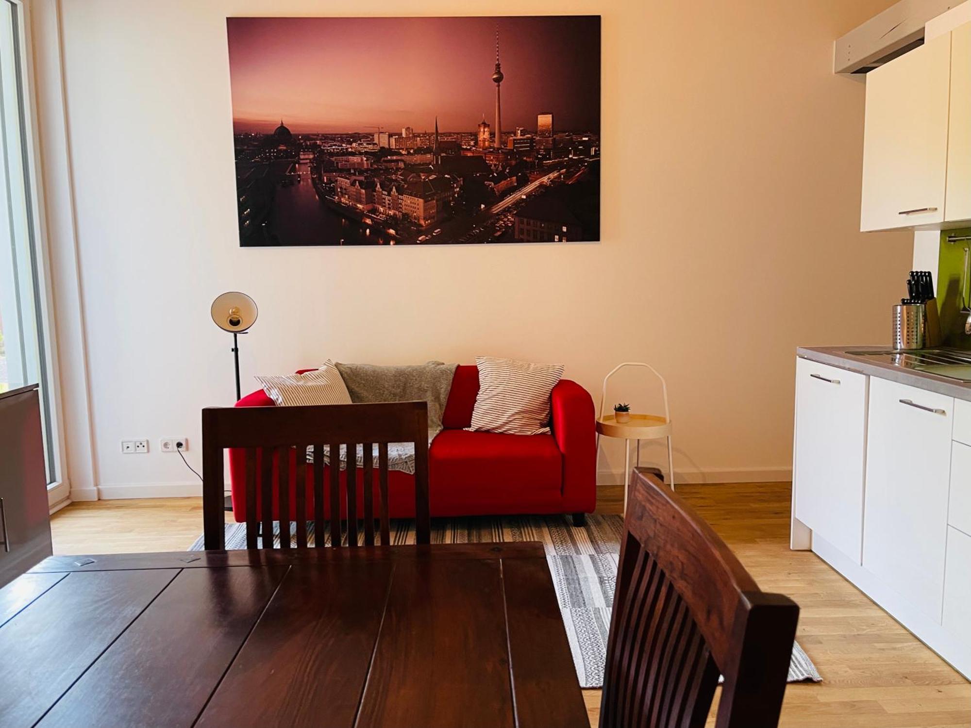 Tolle Zentrale Stadtwohnung In Berlin-weissensee-prenzlauer Berg Apartment *
